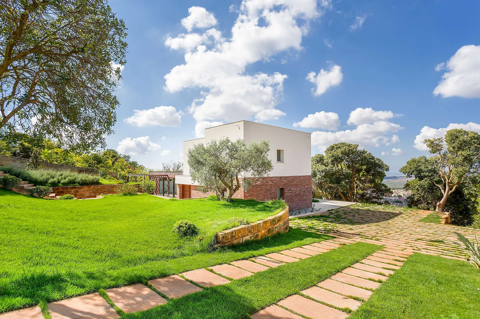 Courtyard House of Stone